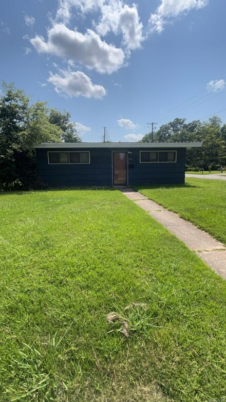 3408 S Iris St, Pine Bluff, AR 71603
