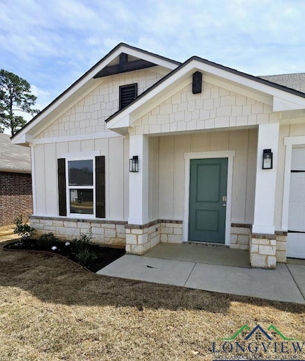 1121 Mission Creek Dr, Longview, TX 75601
