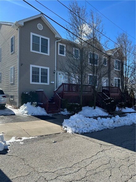26 Grafton St Unit 1, Providence, RI 02904