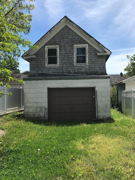 14 Leonard Ave, Staten Island, NY 10314