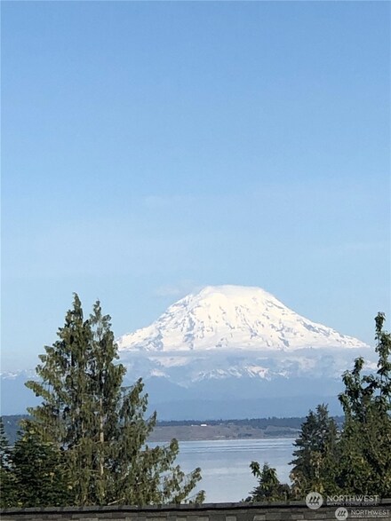 16620 11th Ave NW, Lakebay, WA 98349