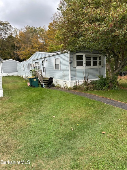 130 #4 Water St, Lee, MA 01238