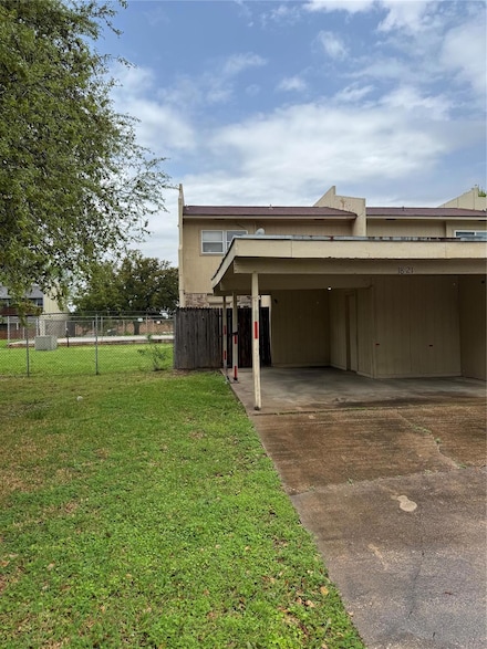 1821 Ridgeview St, Mesquite, TX 75149