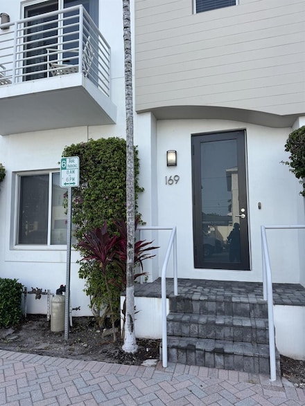 169 SE 1st Ave, Delray Beach, FL 33444