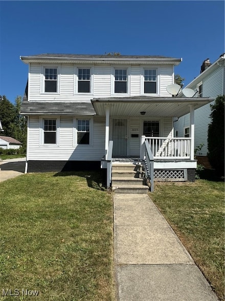 1527 E 204th St, Euclid, OH 44117