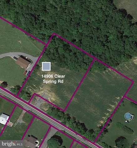 14906 Clear Spring Rd, Williamsport, MD 21795