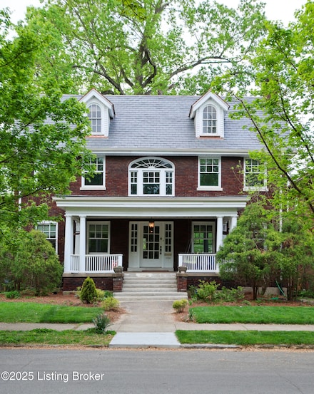 1722 Windsor Place, Louisville, KY 40204