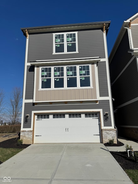 15407 Mystic Rock Dr, Carmel, IN 46033