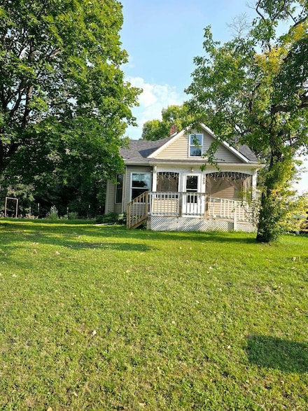 125 Parkview St E, Thief River Falls, MN 56701