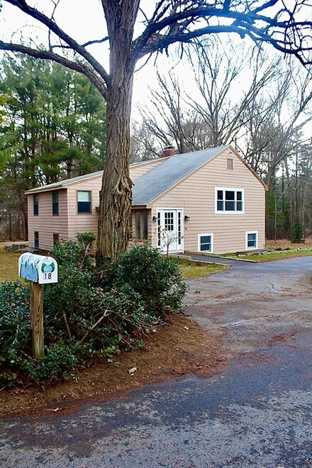18 Central Way, Rowley, MA 01969