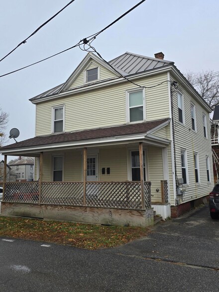 1 Spring Place, Waterville, ME 04901