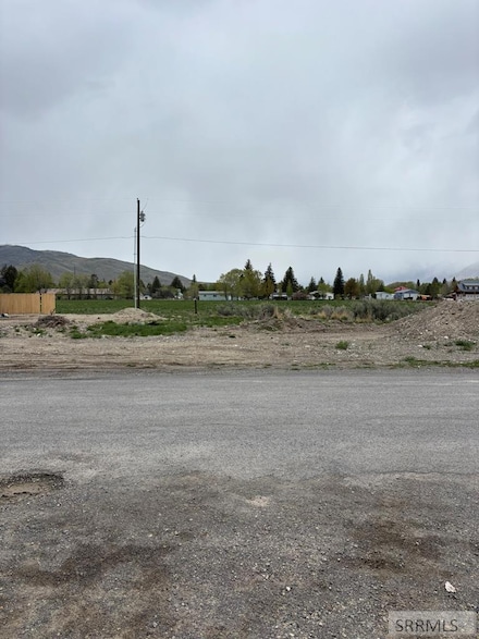 410 Rose Ave, MacKay, ID 83251