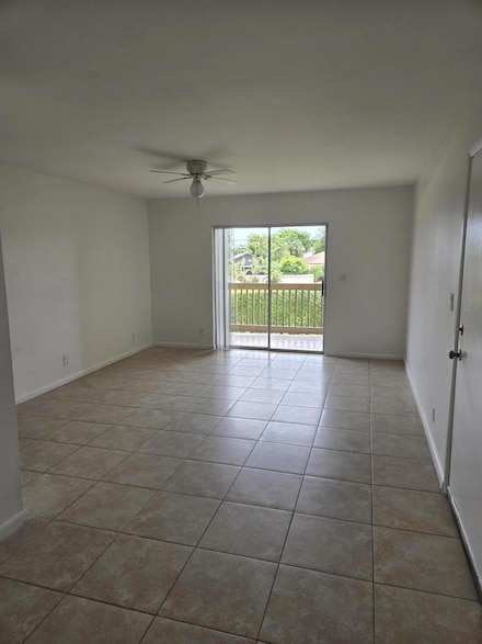 1766 Abbey Rd Unit 202F, West Palm Beach, FL 33415