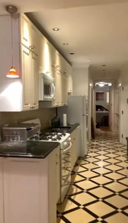 212 E 34th St Unit 4E, New York, NY 10016