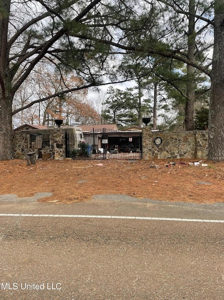 8710 Malone Rd, Olive Branch, MS 38654