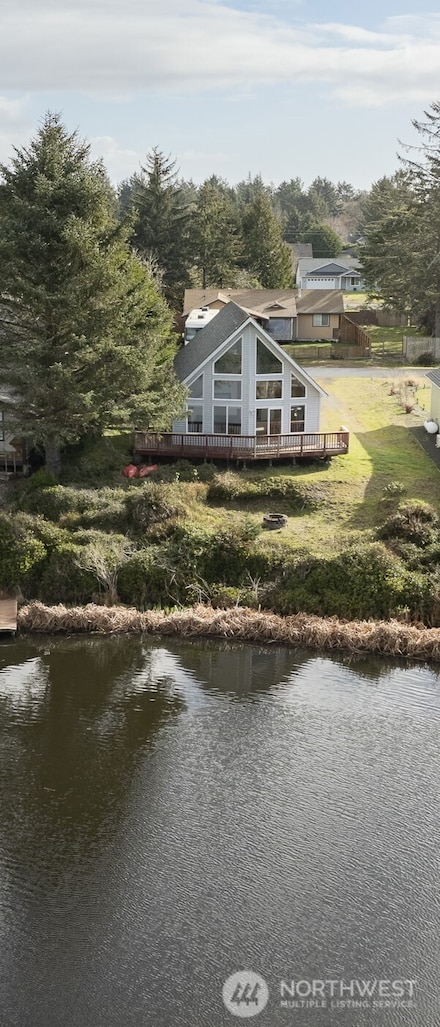 135 N Razor Clam Dr SW, Ocean Shores, WA 98569
