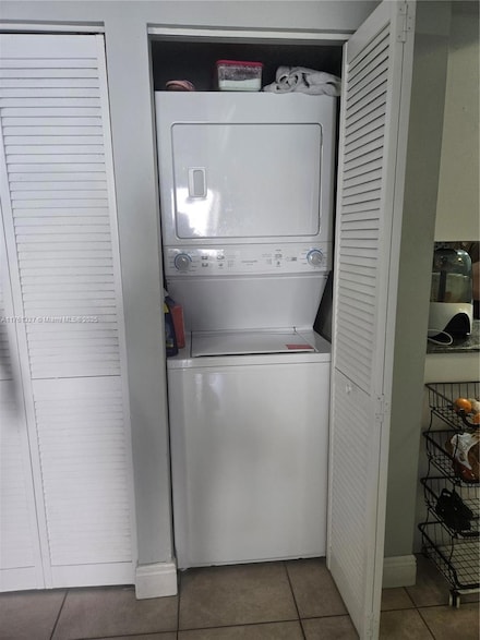 7655 SW 153rd Ct Unit 102, Miami, FL 33193