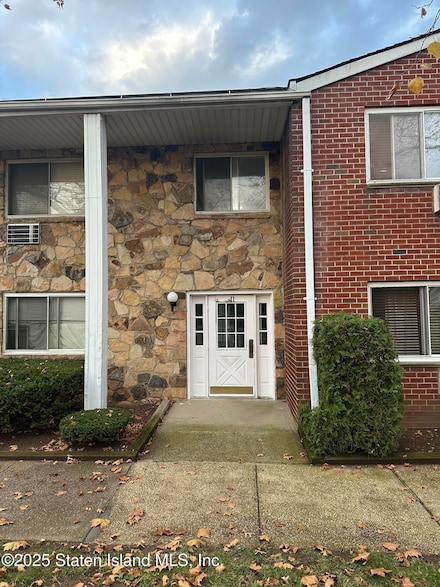 11 Gadsen Place Unit 2G, Staten Island, NY 10314