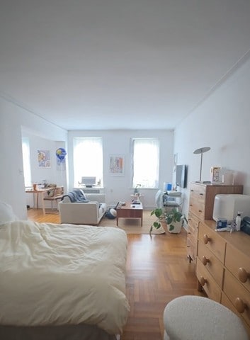 340 E 66th St Unit 5 B, New York, NY 10065