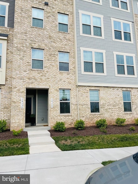24260 Thurso Square, Sterling, VA 20166
