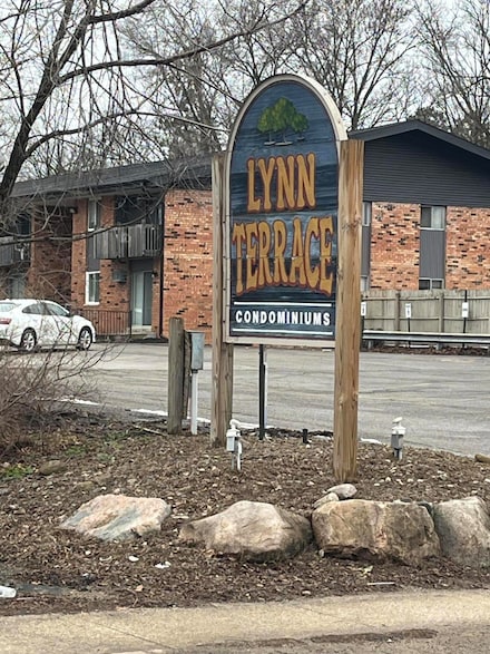 606 Lynn Ave Unit 6, Kalamazoo, MI 49008