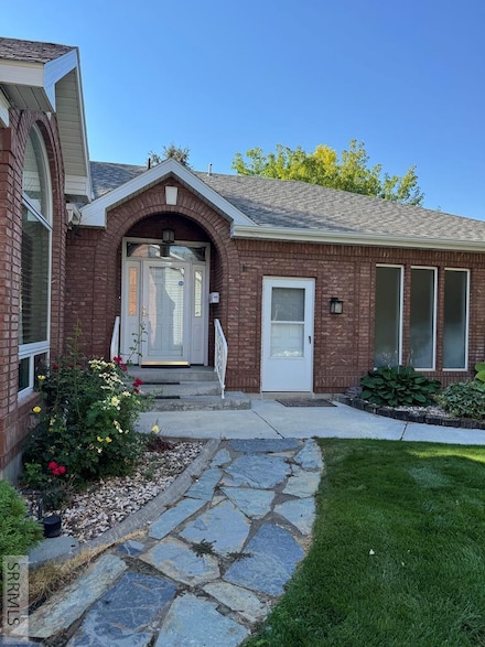 3453 Sun Cir, Idaho Falls, ID 83404