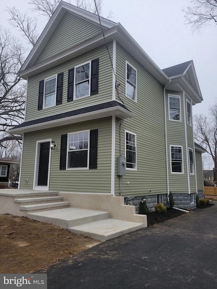 17 Columbia Ave, Vineland, NJ 08360