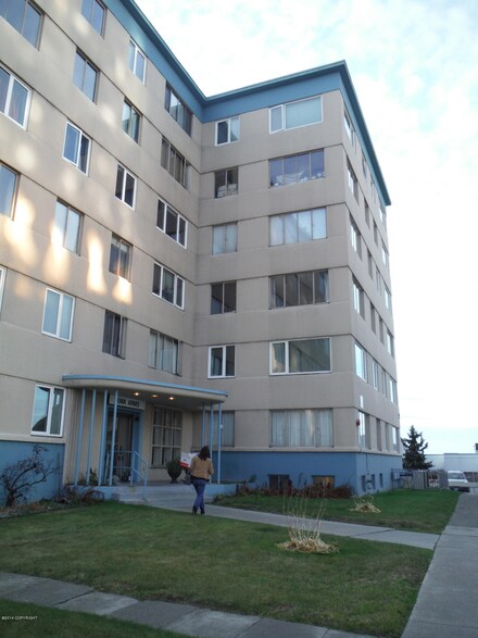 1110 W 6th Ave Unit 401, Anchorage, AK 99501