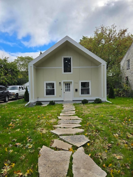 5766 N 42nd St, Milwaukee, WI 53209