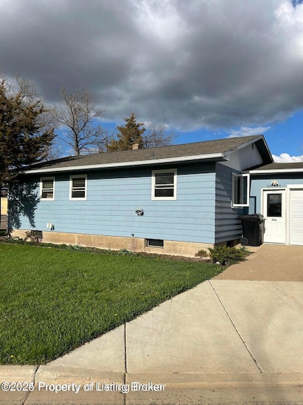 366 2nd Ave NW, Killdeer, ND 58640