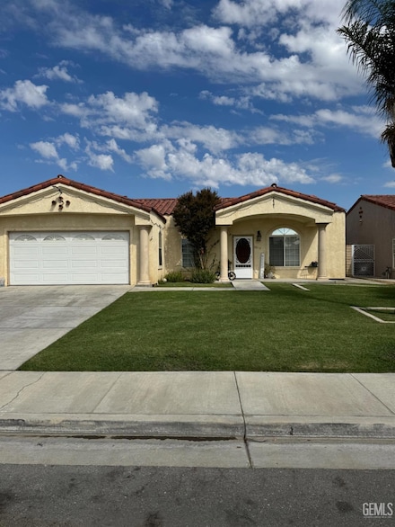 2612 Trentino Ave, Bakersfield, CA 93313