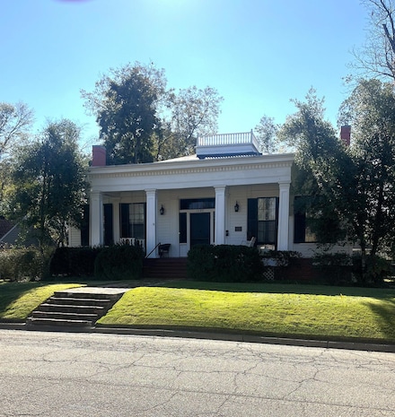 1180 E Broad St, West Point, MS 39773