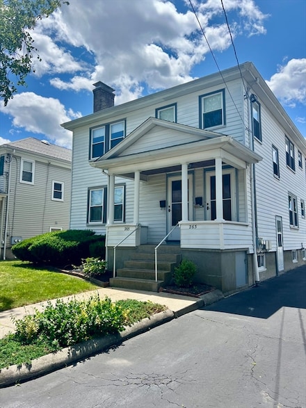 263 Nevada St Unit 263, Newtonville, MA 02460