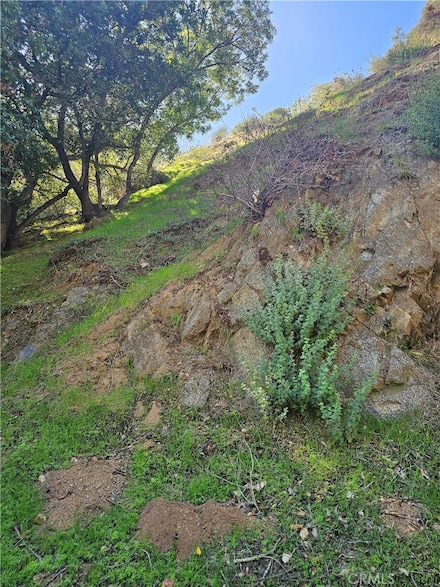 2145 Laurel Canyon Blvd, West Hollywood, CA 90046