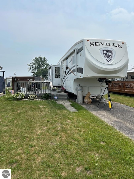 3675 E Michigan Ave, Au Gres, MI 48703