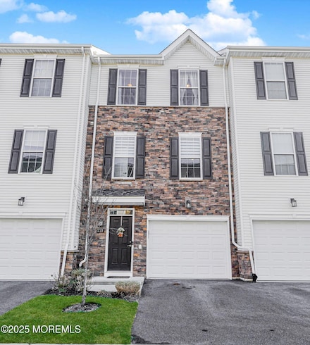211 Revival Rd, Brick, NJ 08723