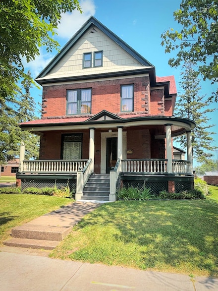 1100 Ellis Ave, Ashland, WI 54806