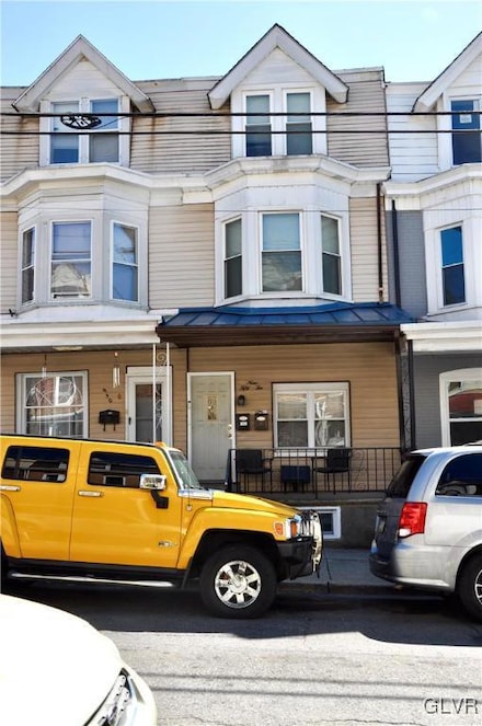 952 W Green St, Allentown, PA 18102