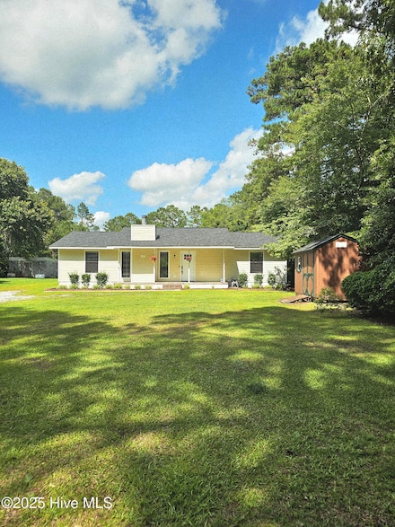 735 Highway 172, Hubert, NC 28539