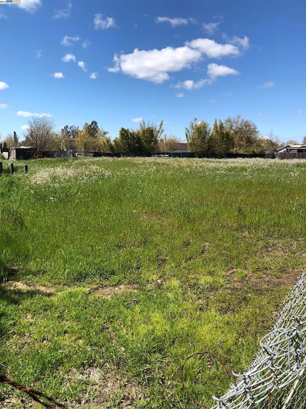 000 Fairbanks Ave, Sacramento, CA 95838
