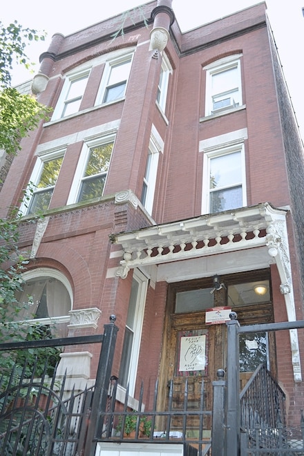 1448 N Maplewood Ave Unit 2F, Chicago, IL 60622