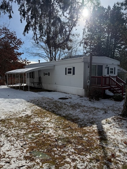 4 Center St, Brimfield, MA 01010
