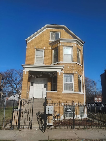 5351 S Laflin St, Chicago, IL 60609
