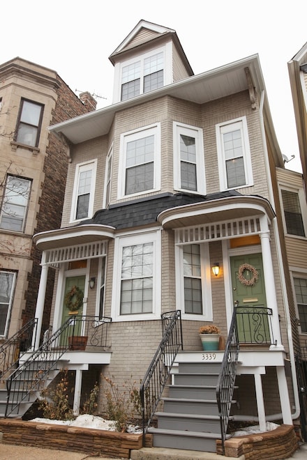 3339 N Kenmore Ave Unit 2, Chicago, IL 60657