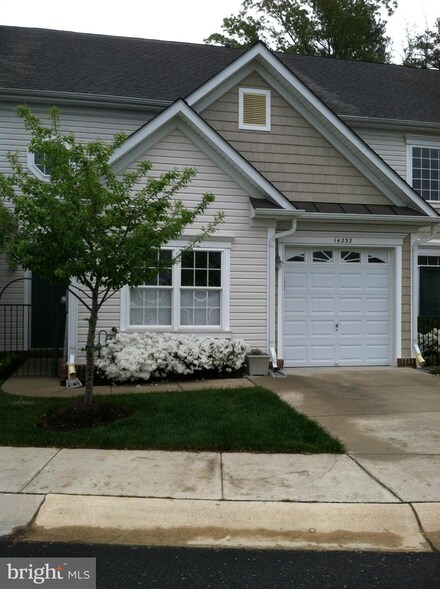 14232 Foxhall Rd, Dowell, MD 20629