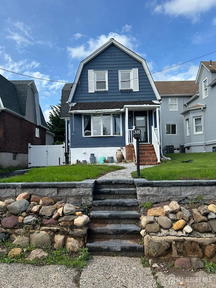 38 Evergreen Ave, Fords, NJ 08863