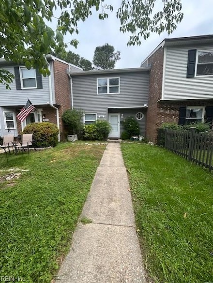 810 Biltmore Dr, Virginia Beach, VA 23454