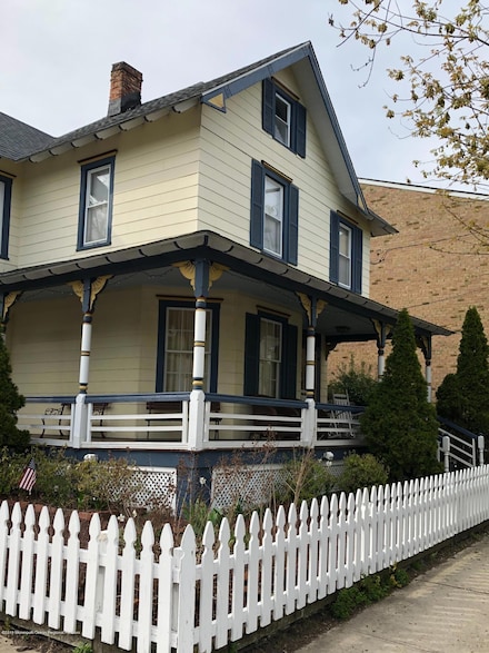 65 Pilgrim Pathway, Ocean Grove, NJ 07756
