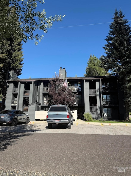 601 Hemlock St Unit 10, McCall, ID 83638