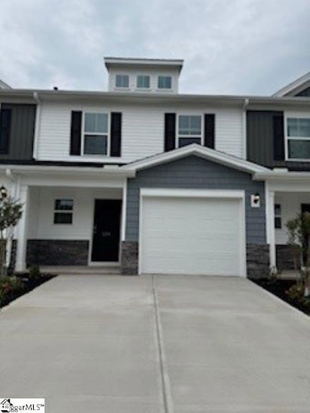 224 Stonyway Ln, Easley, SC 29640